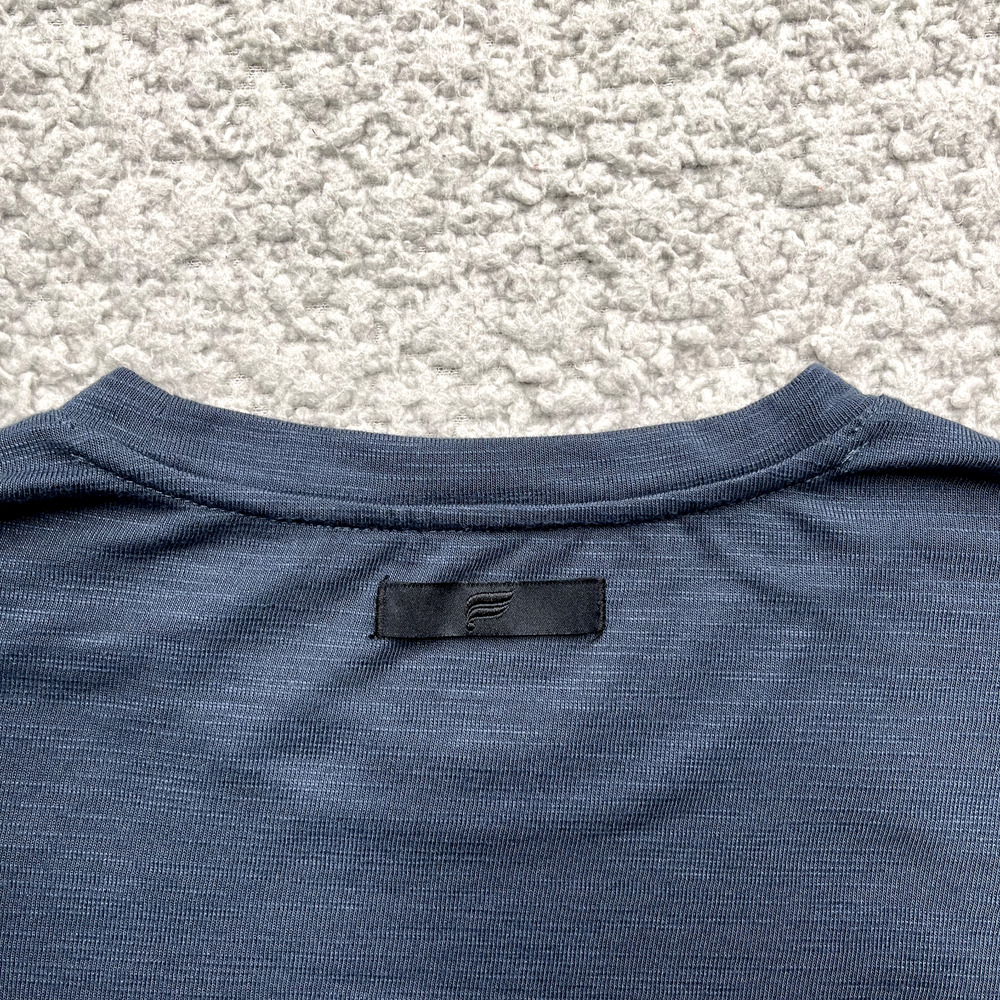Fabletics Shirt Mens Large Blue Performance Knit Short Sleeve Active Wear - Picture 7 of 8